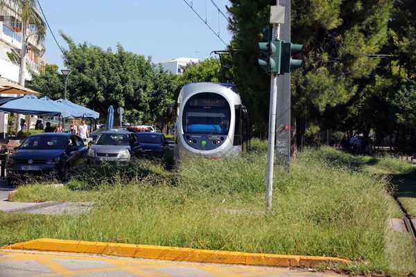 Ο Δήμαρχος Γλυφάδας έστειλε επιστολή στη ΣΤΑΣΥ Α.Ε σχετικά με την άσχημη εικόνα του Τραμ στον Δήμο